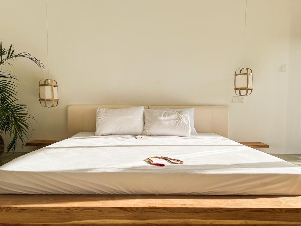 Hola Lofts Villa Uluwatu Buitenkant foto