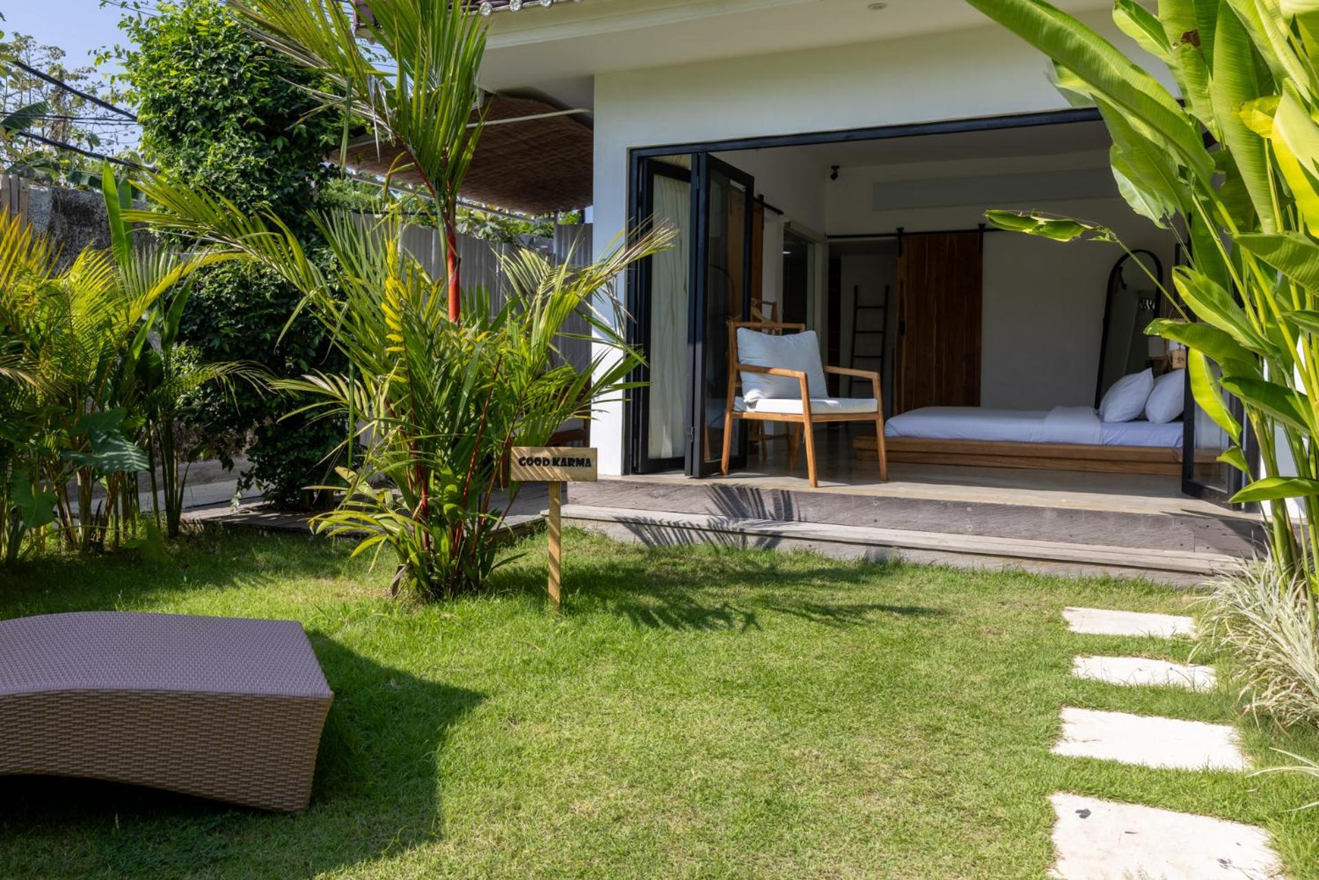 Hola Lofts Villa Uluwatu Buitenkant foto